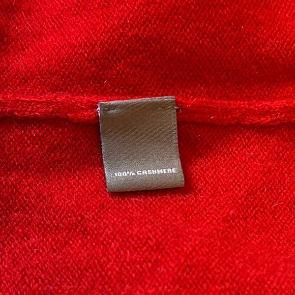 Neiman Marcus | Red Women's Long Cardigan - Picture 6 of 7